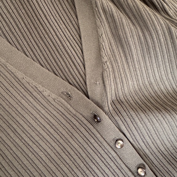 NICHOLAS • Jasmin Knit Tunic Dress in Khaki - Picture 9 of 12